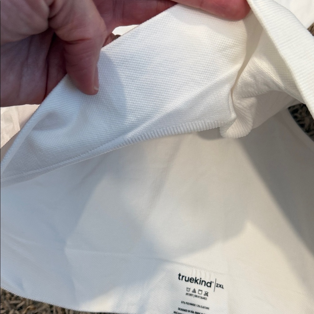 NWOT Shapermint Truekind White Reactive Sport Bra Size 2XL - Picture 9 of 9